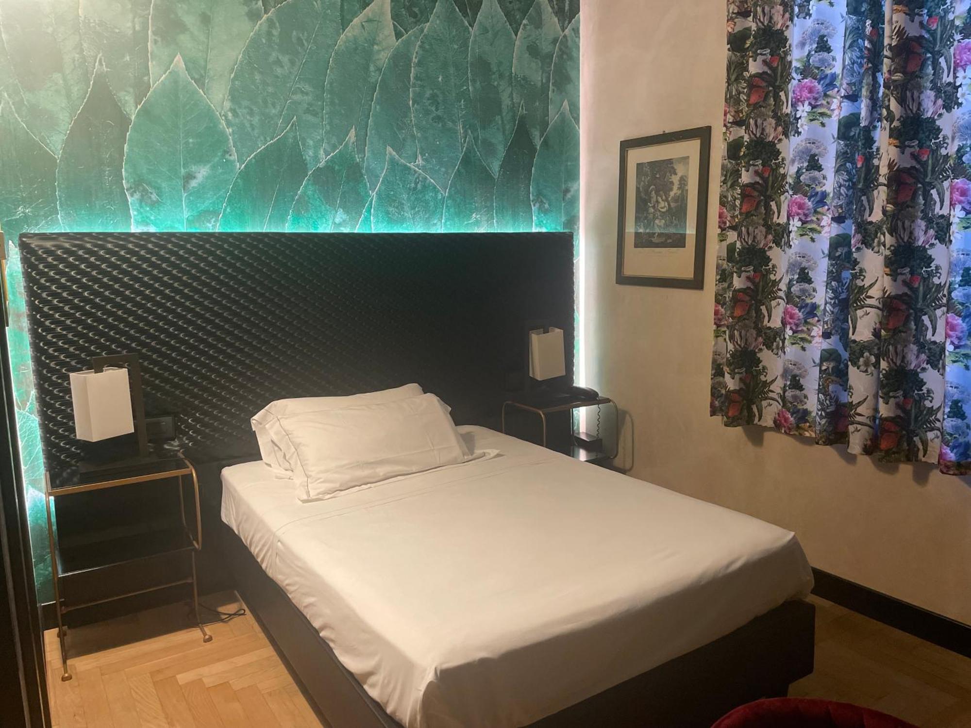 Deluxe Single Room Ground Floor