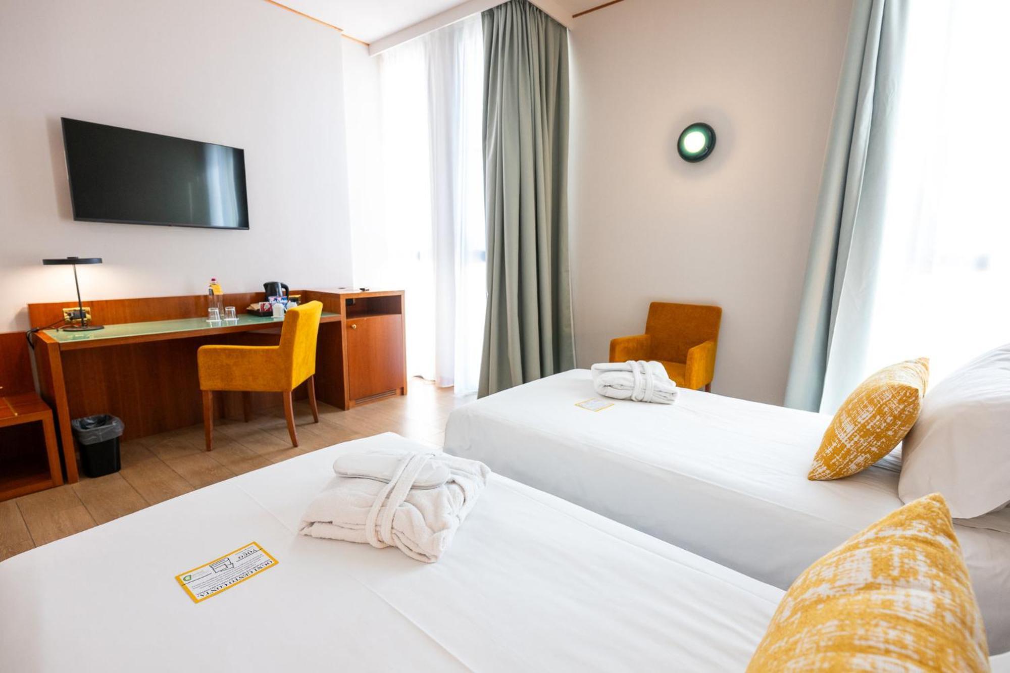 Premium Twin Room