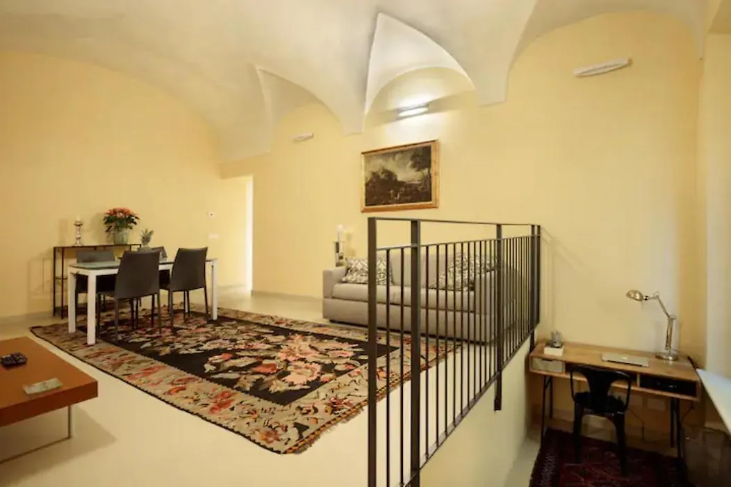 Charming Apartment In Parma/ Teatro Regio / Wifi-1
