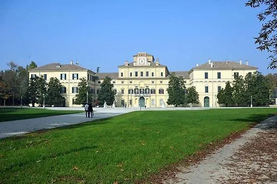 Palazzo Altavilla Deluxe-1