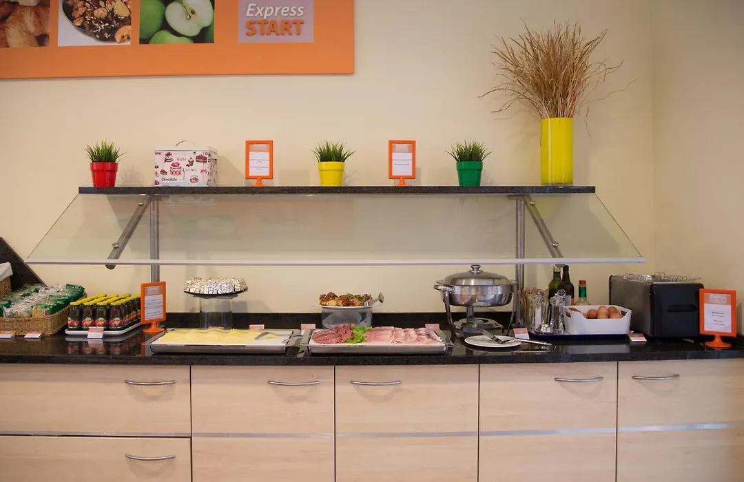 Holiday Inn Express Parma By Ihg-1