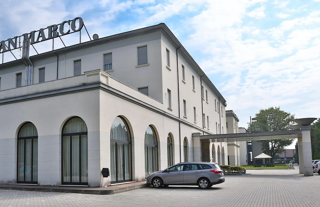 Hotel San Marco & Formula Club-1