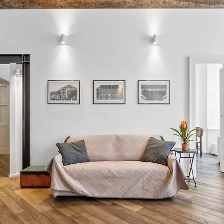 Palazzo della Pilotta Roomy&Quiet Flat-2