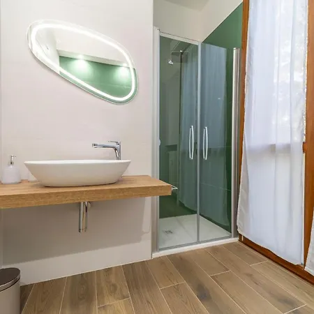 Mentana Rooms-2