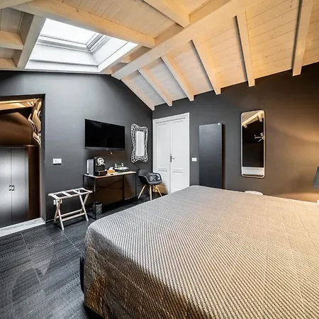 Palazzo Gozzi Bed&Beauty-3