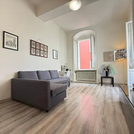 La Violetta Di Parma // Del Ducato-3