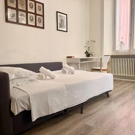 La Violetta Di Parma // Del Ducato-2